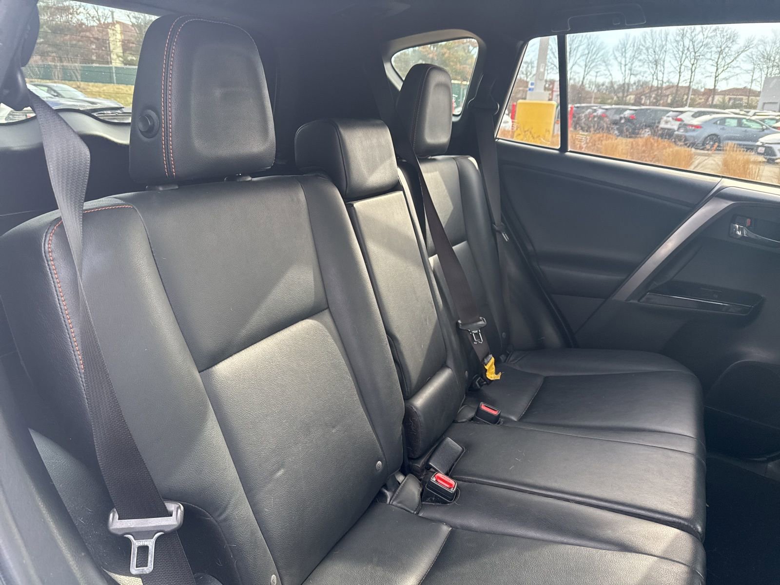 Thumbnail: 2016 Toyota RAV4 - 22