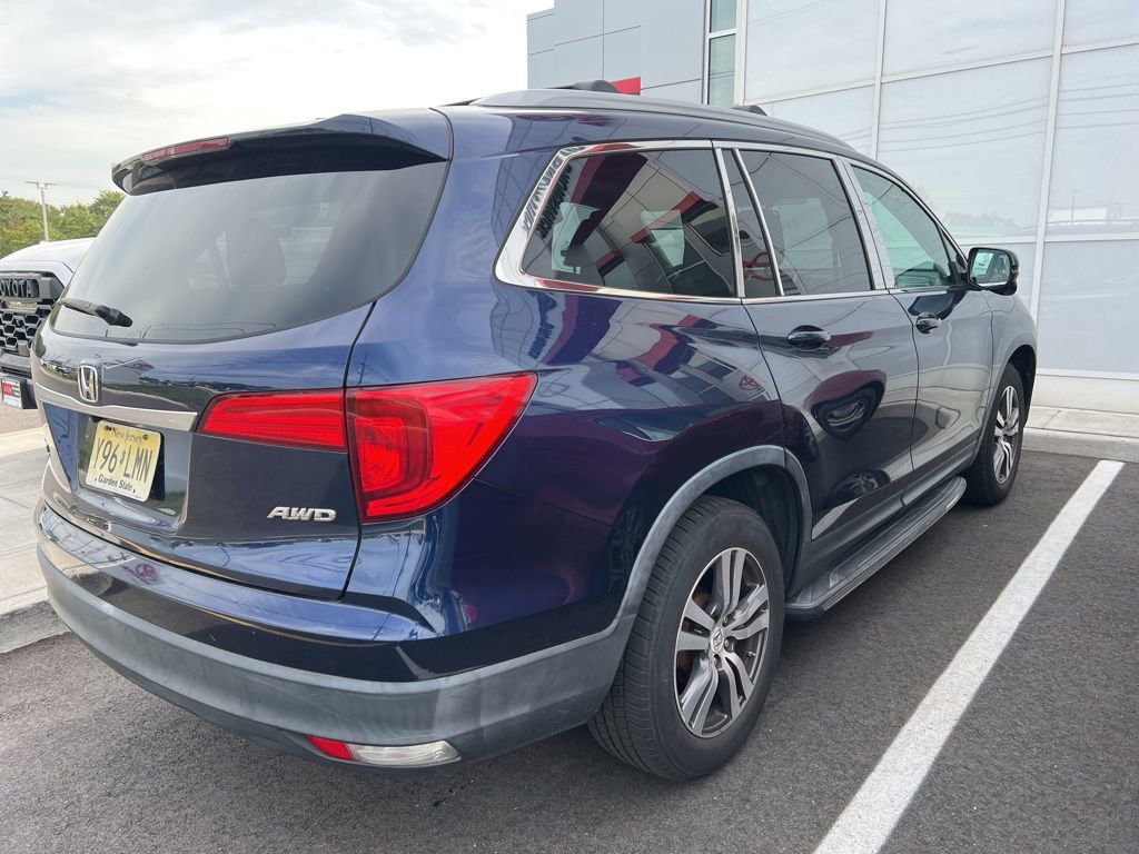 2016 Honda Pilot EX-L photo 2