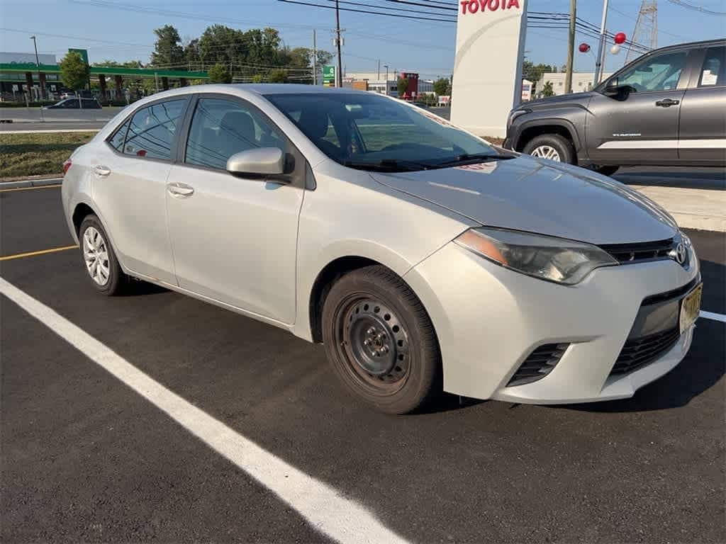 Used 2016 Toyota Corolla LE with VIN 5YFBURHE0GP371189 for sale in North Brunswick, NJ