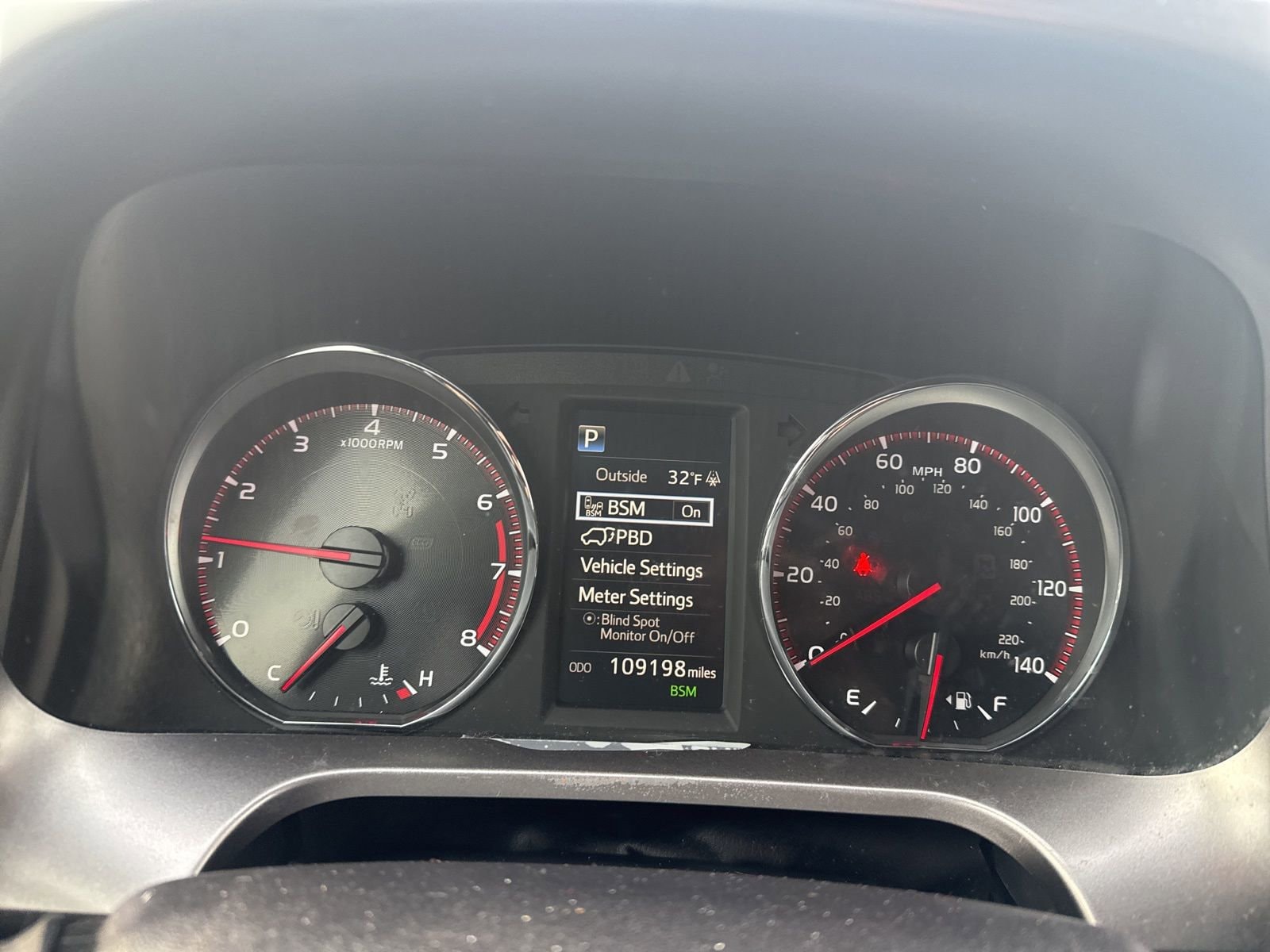 Thumbnail: 2016 Toyota RAV4 - 30