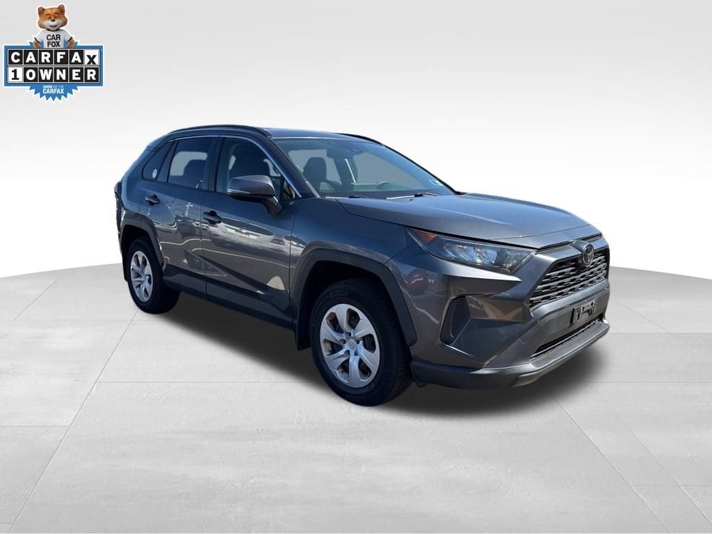 Thumbnail: 2019 Toyota RAV4 - 2