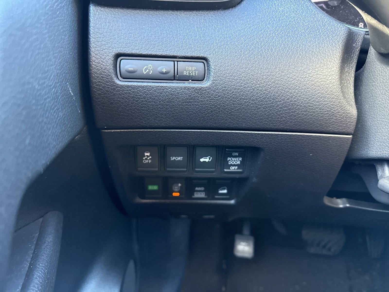 Thumbnail: 2016 Nissan Rogue - 29