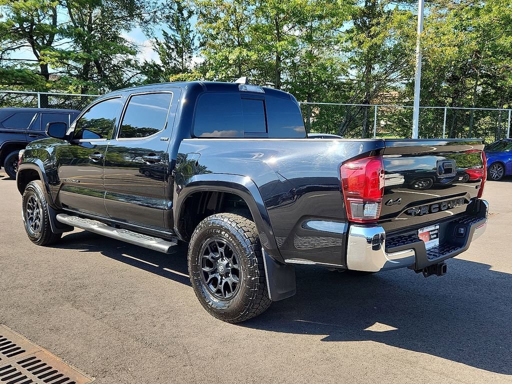 Thumbnail: 2021 Toyota Tacoma - 6