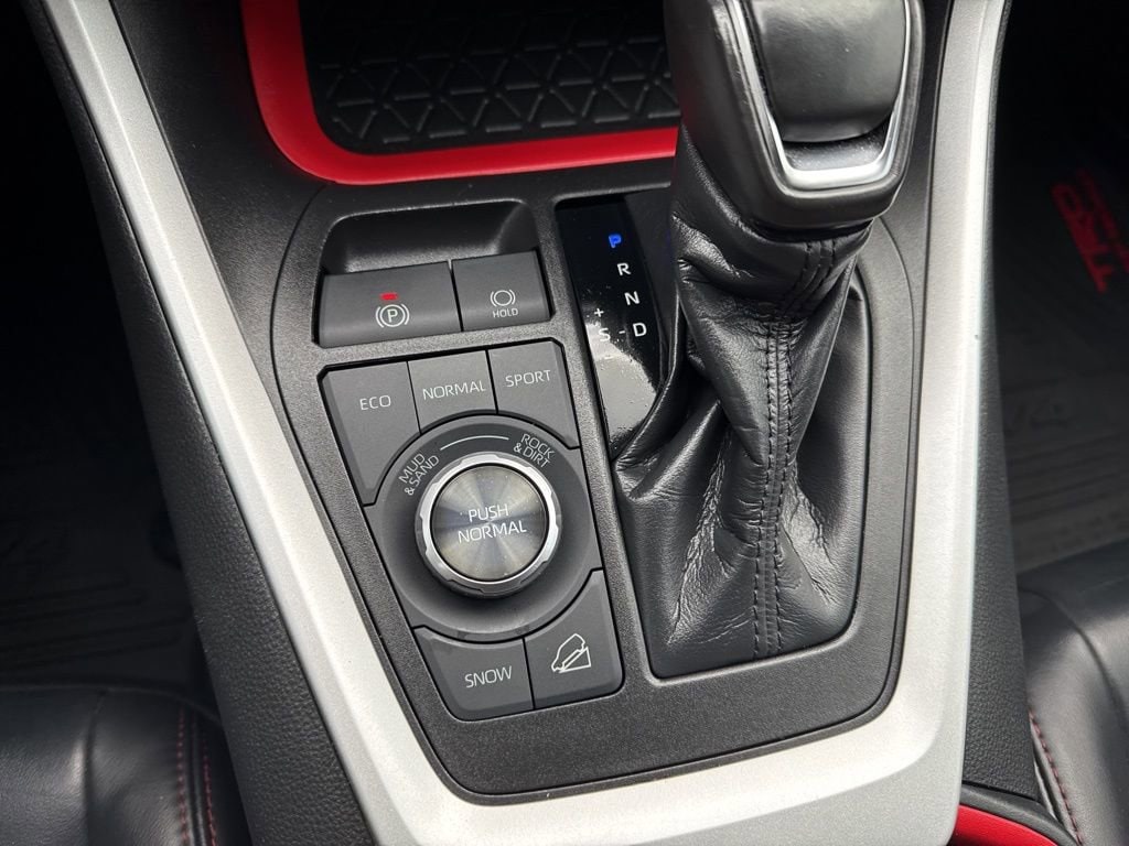 Thumbnail: 2020 Toyota RAV4 - 38