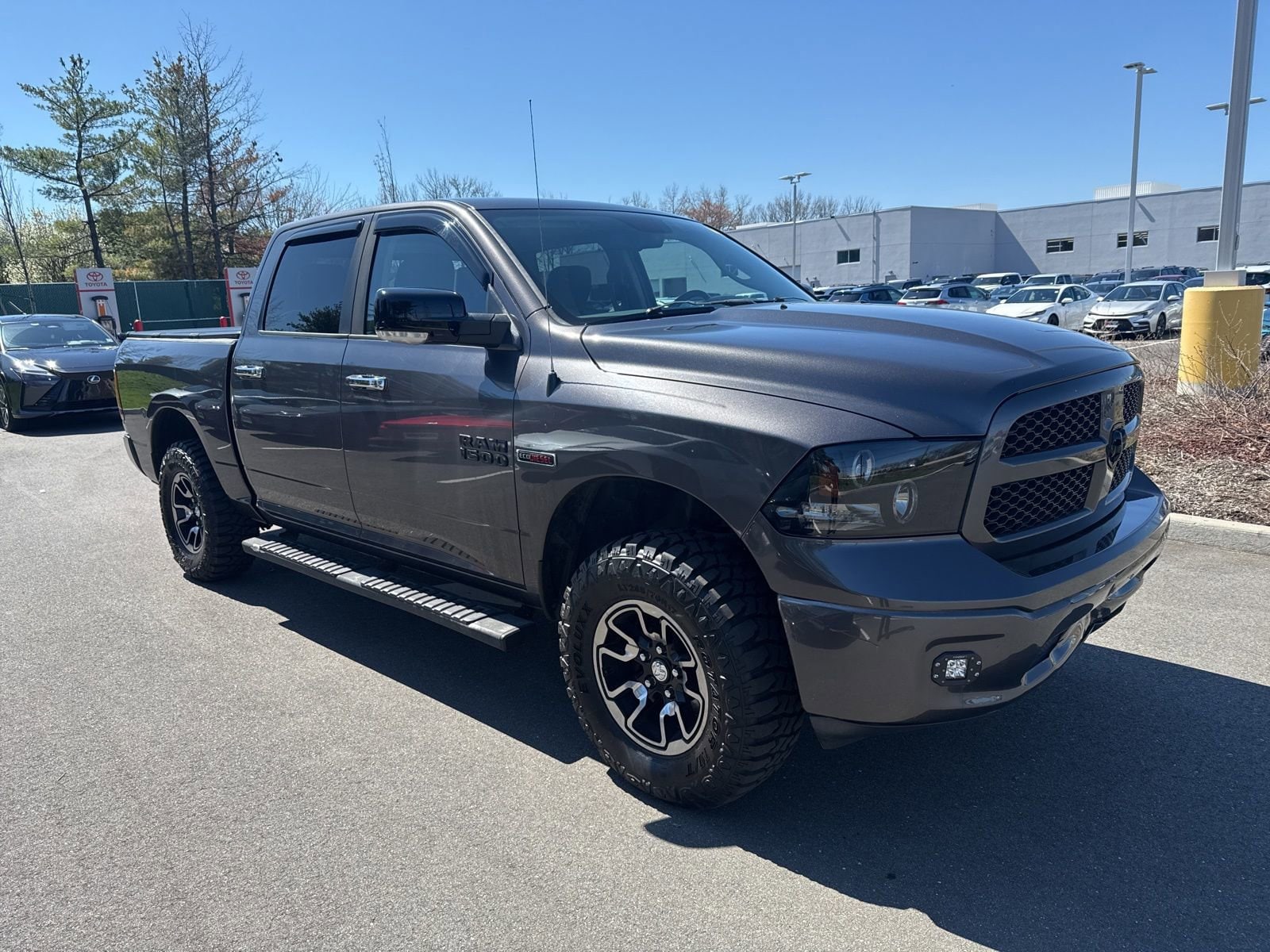 Thumbnail: 2015 RAM 1500 - 3