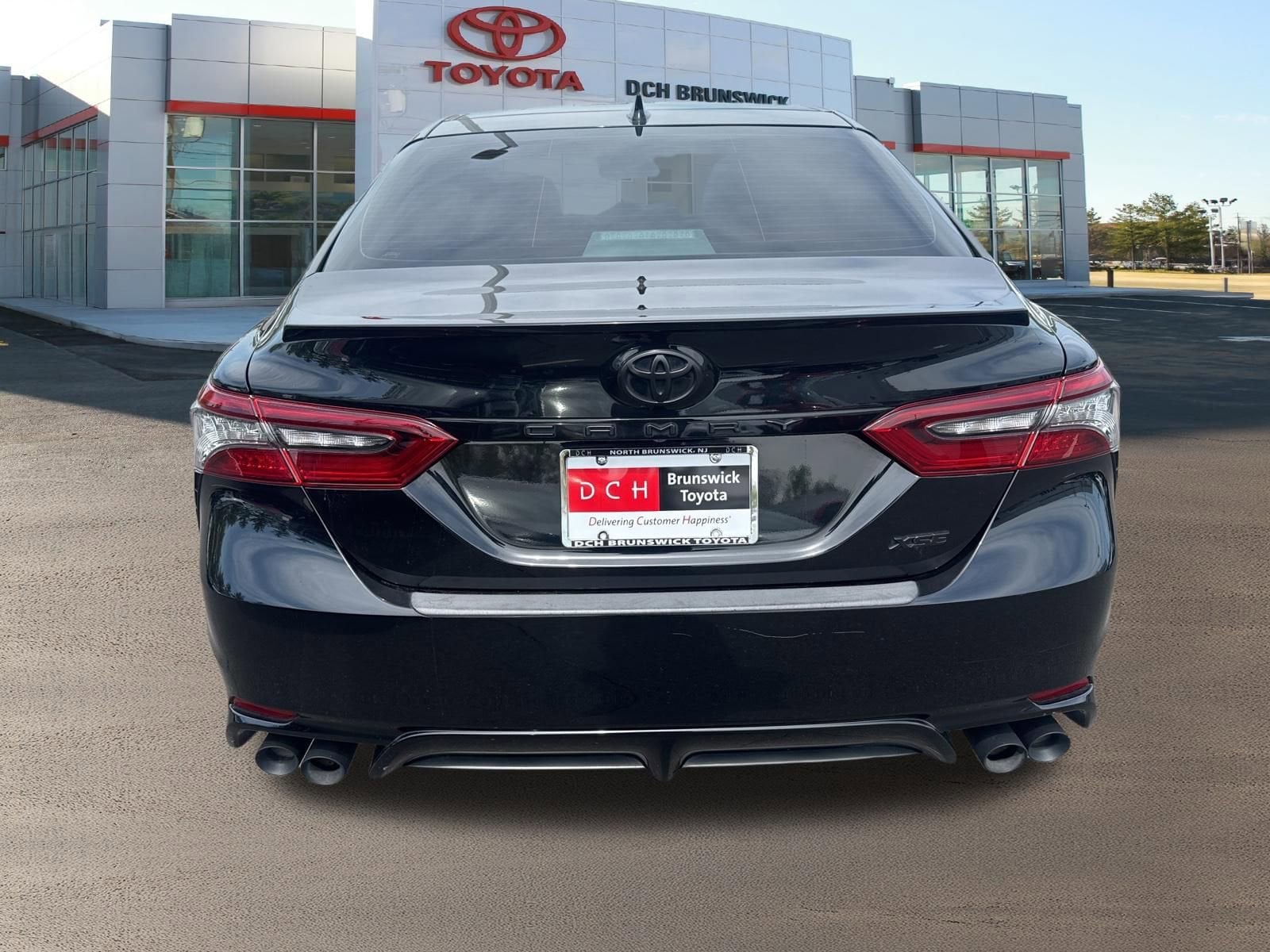Thumbnail: 2022 Toyota Camry - 6