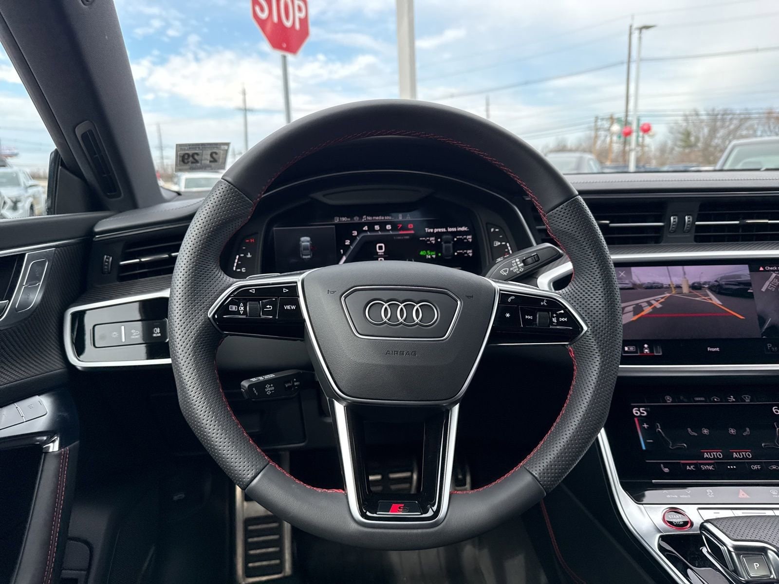 Thumbnail: 2024 Audi S7 - 24