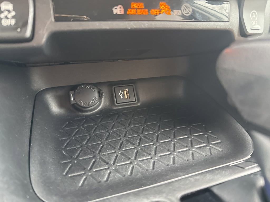 Thumbnail: 2023 Toyota RAV4 - 35