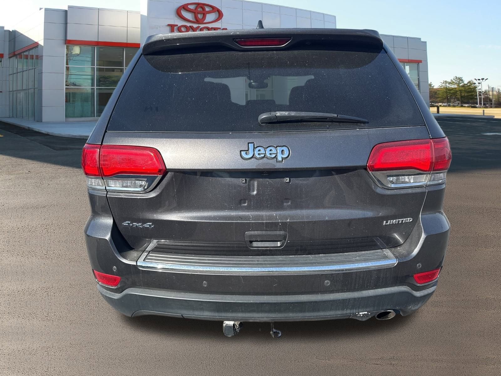 Thumbnail: 2019 Jeep Grand Cherokee - 6