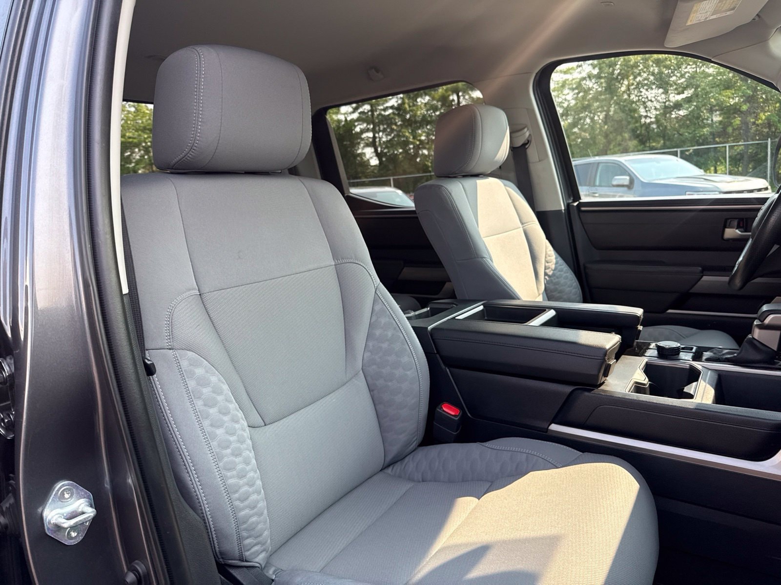 2024 Toyota Tundra SR5 - Photo 23