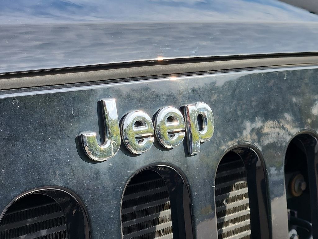 Thumbnail: 2013 Jeep Wrangler - 37
