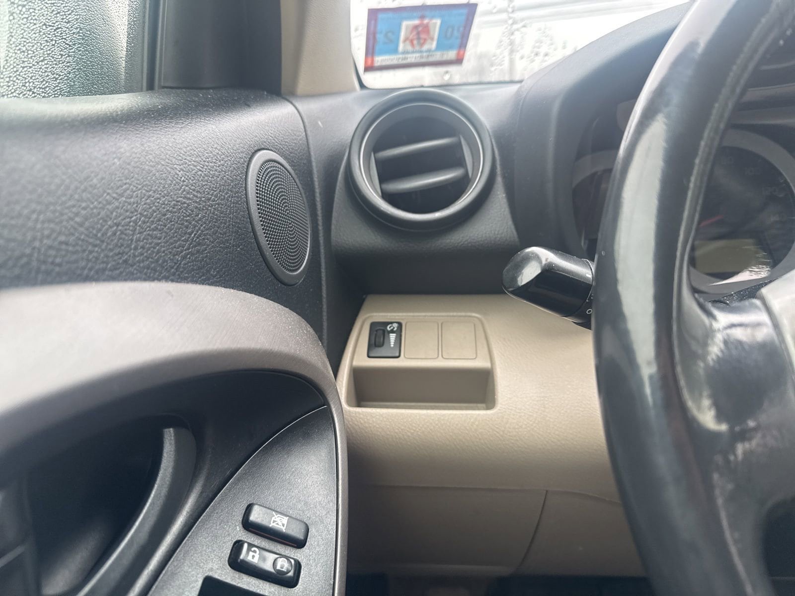 Thumbnail: 2008 Toyota RAV4 - 31