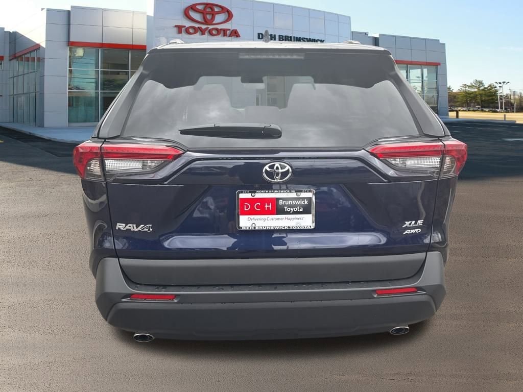Thumbnail: 2025 Toyota RAV4 - 7