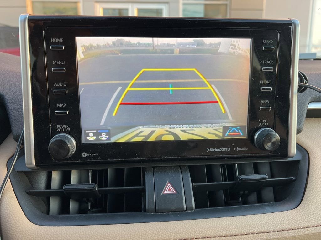 Thumbnail: 2019 Toyota RAV4 - 6