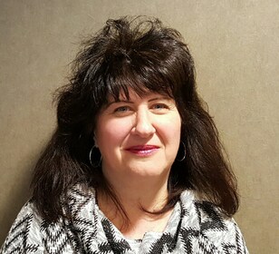 Staff member Lynn Melian from ID_b0f234