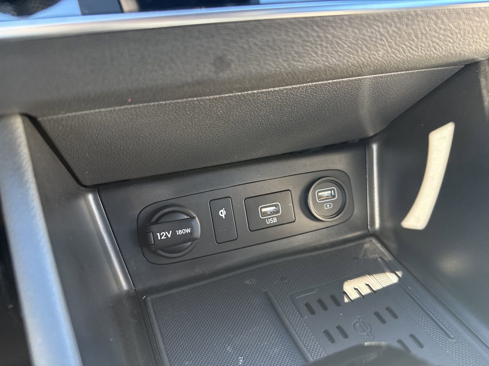 Thumbnail: 2023 Hyundai Sonata - 28