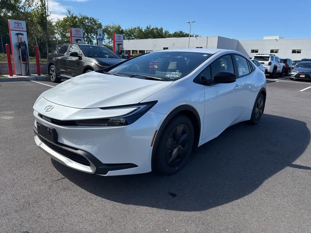 2026 Toyota Prius Plug-in Hybrid SE