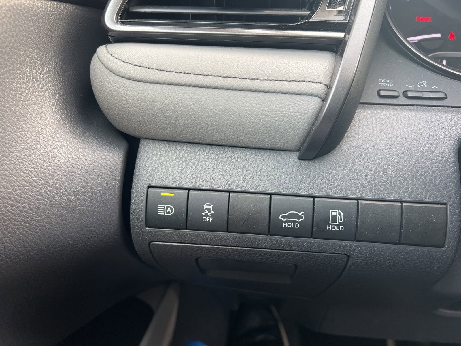 Thumbnail: 2022 Toyota Camry - 20