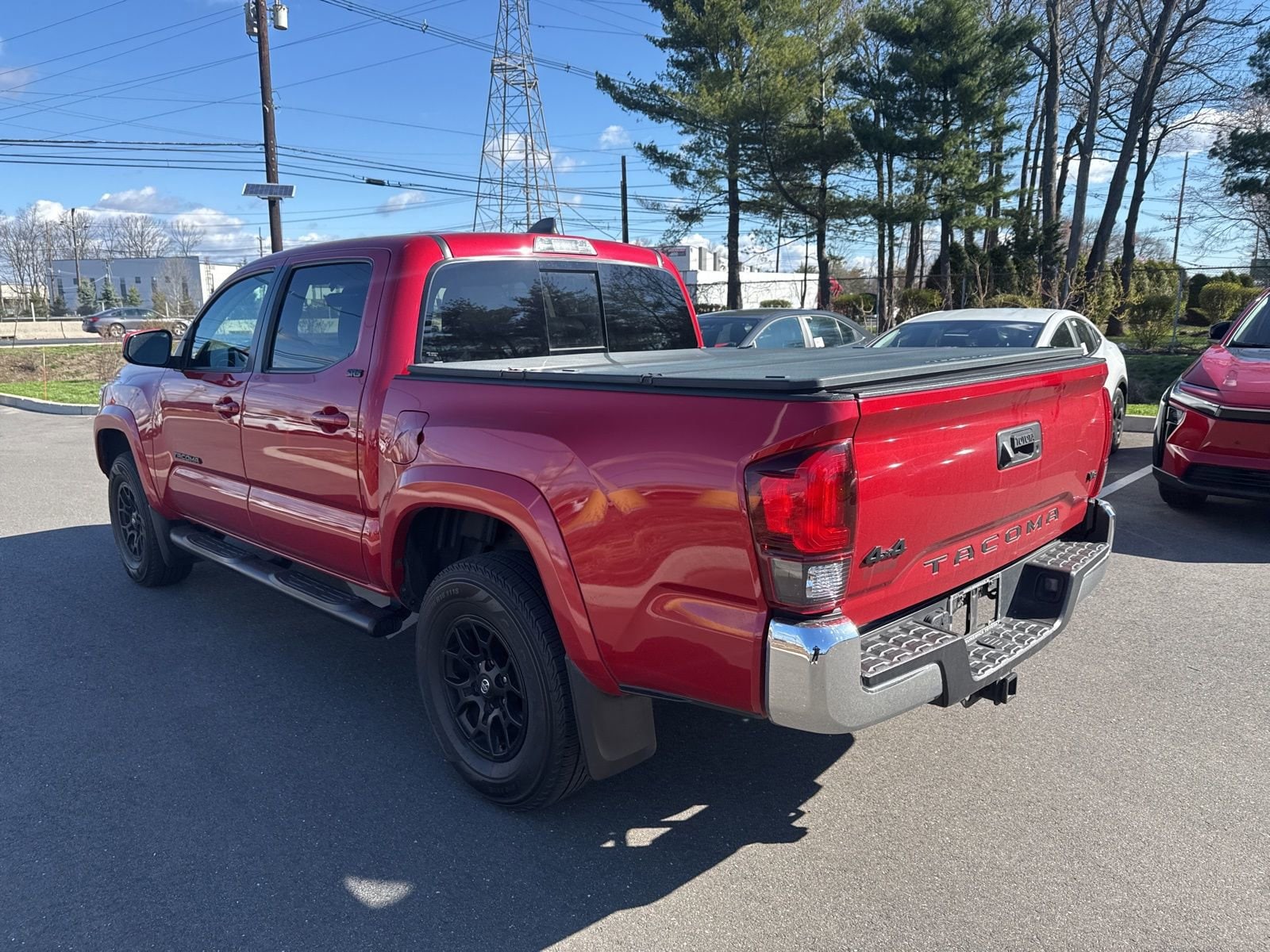 Thumbnail: 2021 Toyota Tacoma - 14