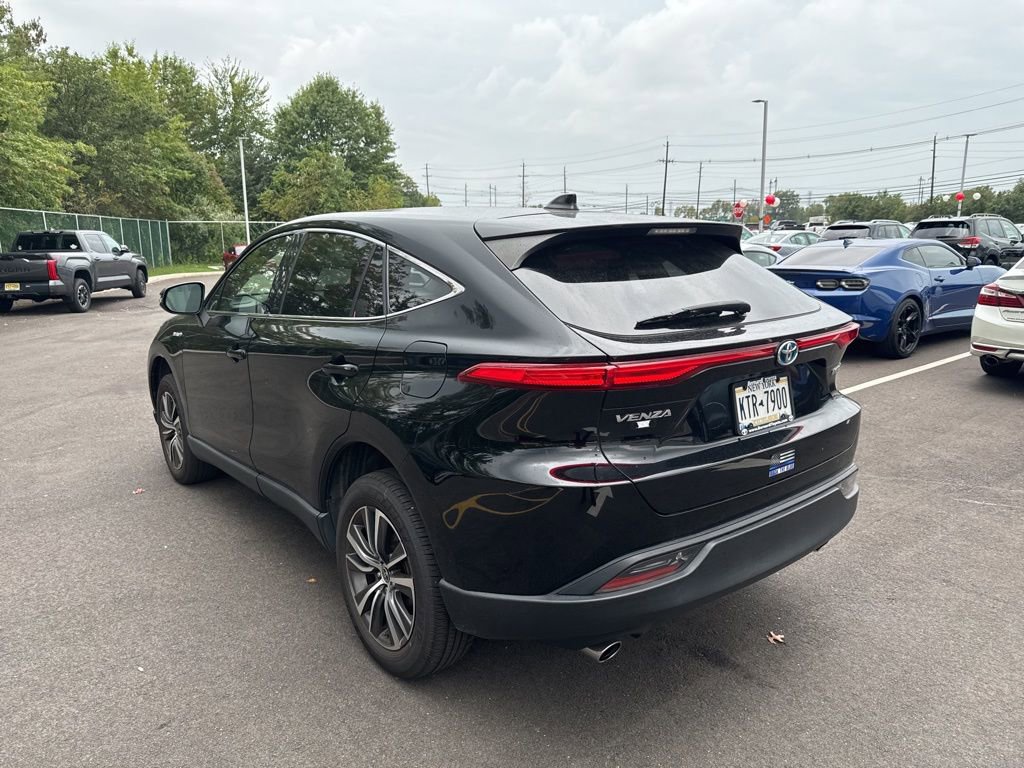 Thumbnail: 2021 Toyota Venza - 5