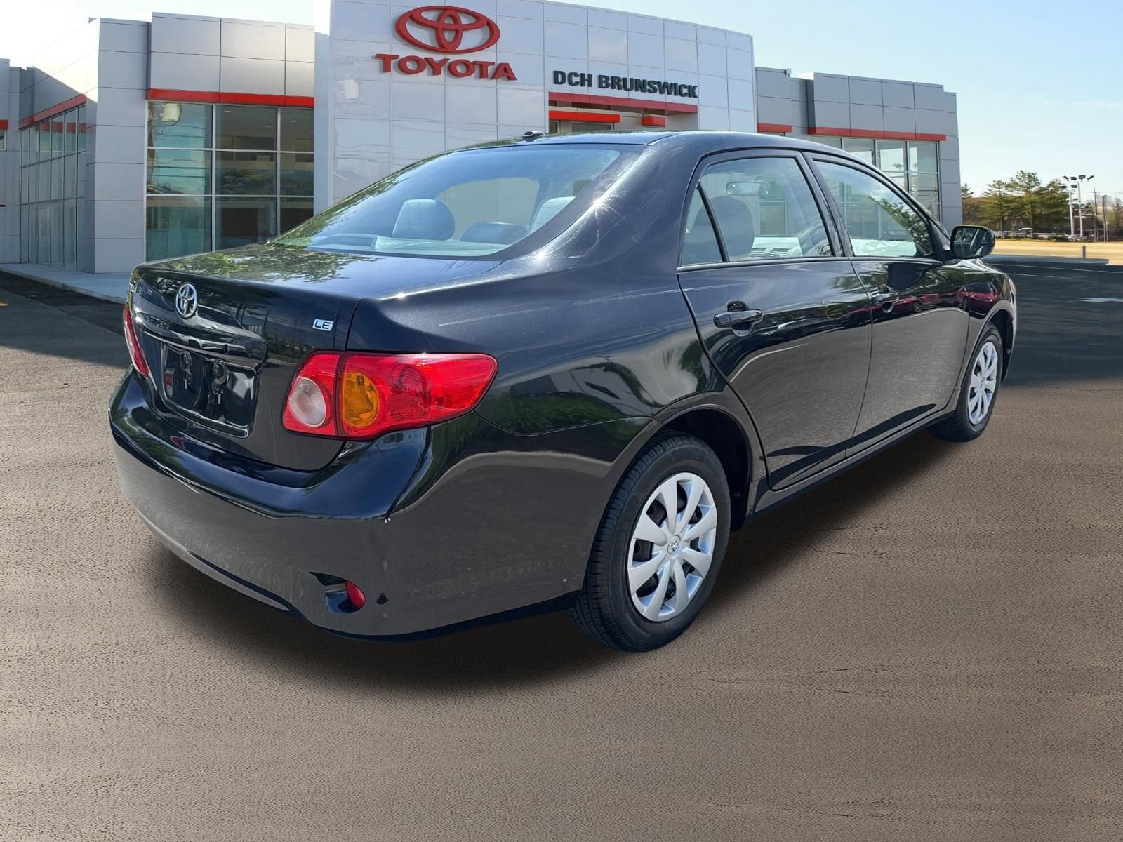 Thumbnail: 2010 Toyota Corolla - 5