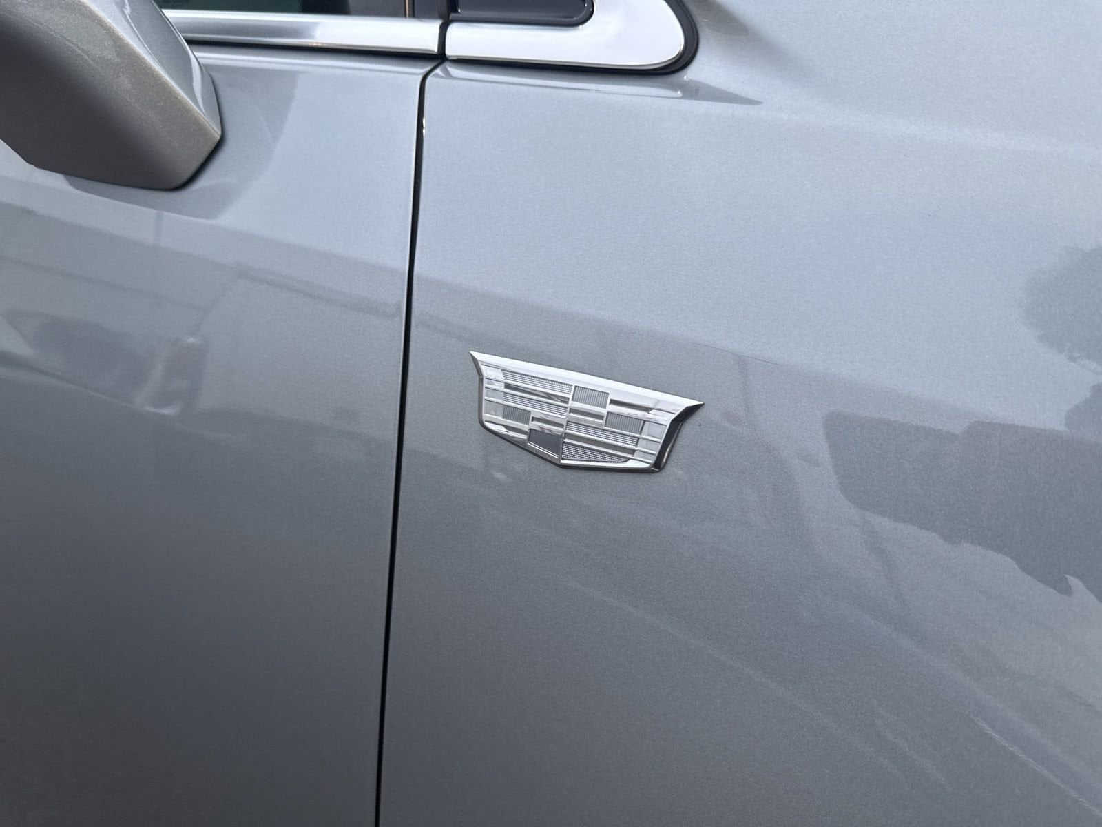 Thumbnail: 2023 Cadillac XT5 - 16