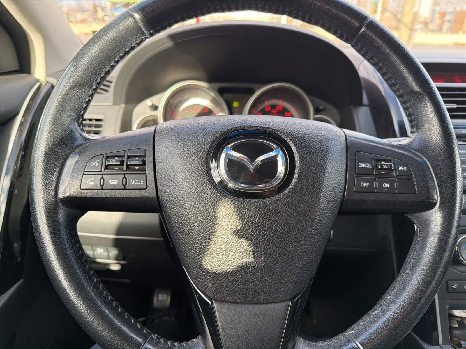 Thumbnail: 2010 Mazda CX-9 - 18