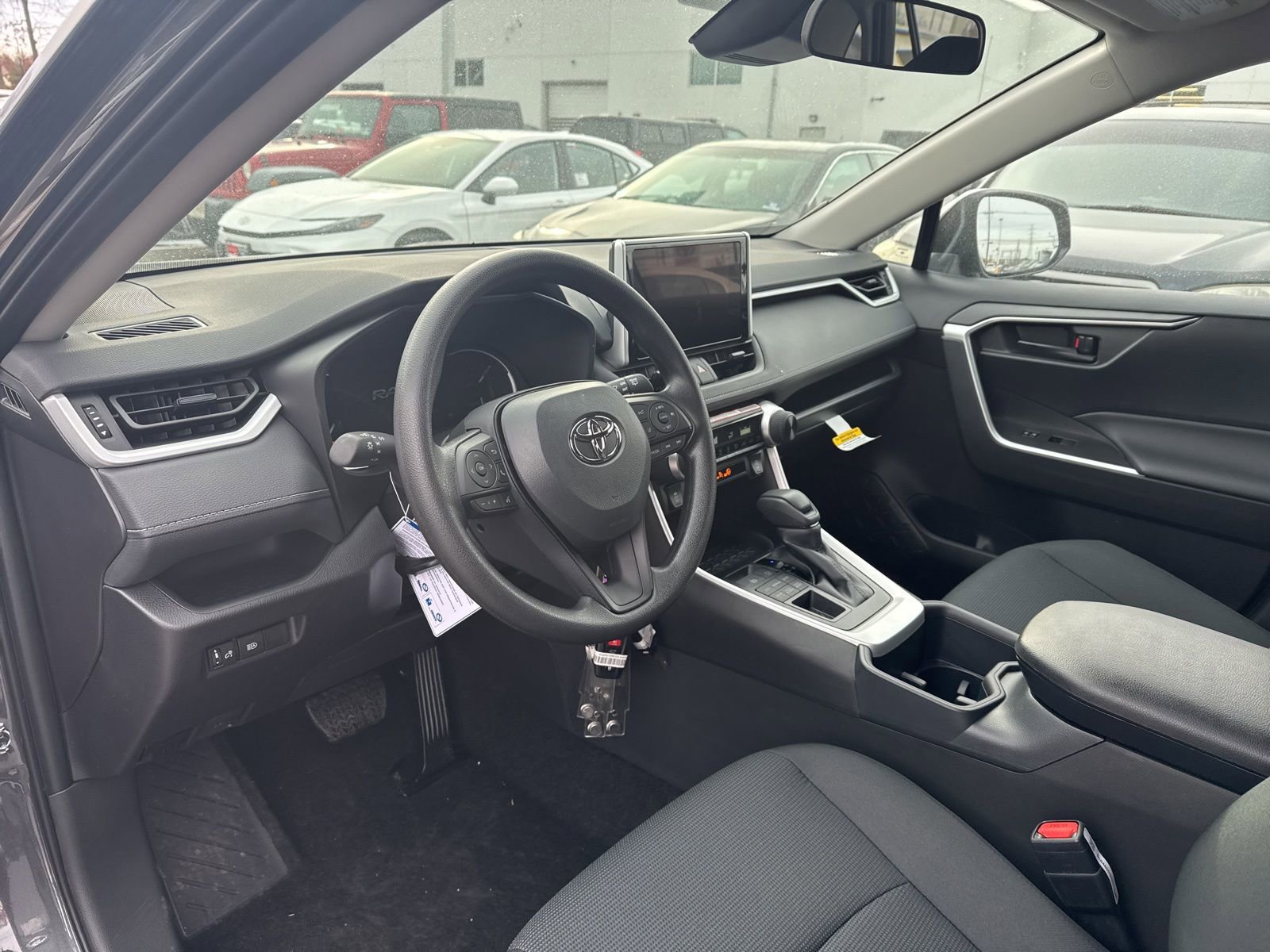 Thumbnail: 2025 Toyota RAV4 - 10