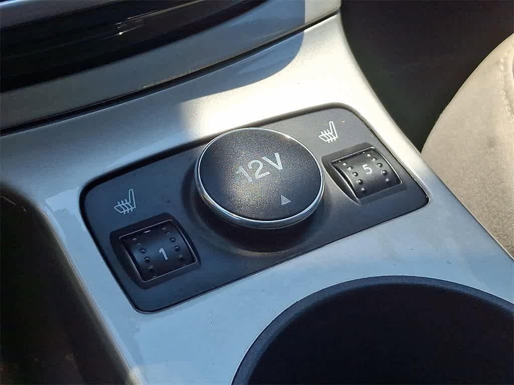 2013 Ford Escape SEL 30