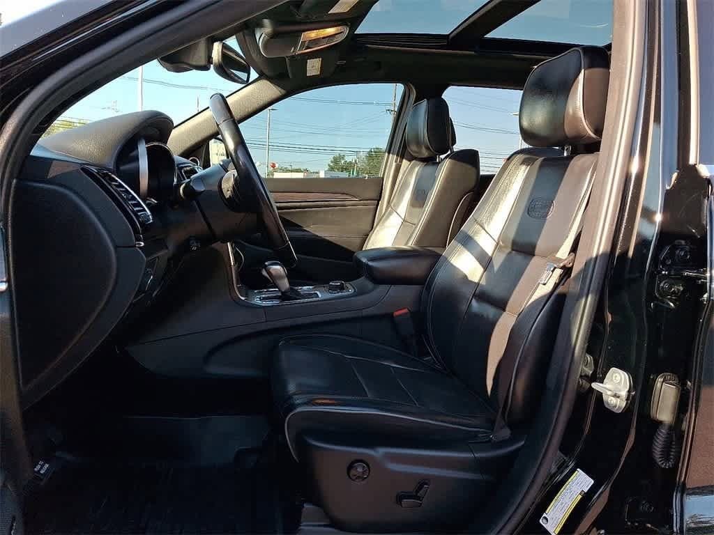 Thumbnail: 2019 Jeep Grand Cherokee - 23