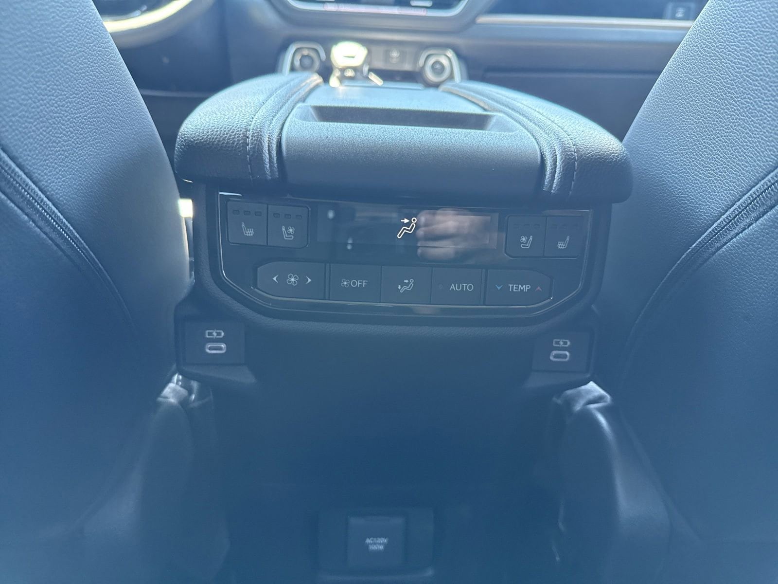 Thumbnail: 2026 Toyota Grand Highlander - 26