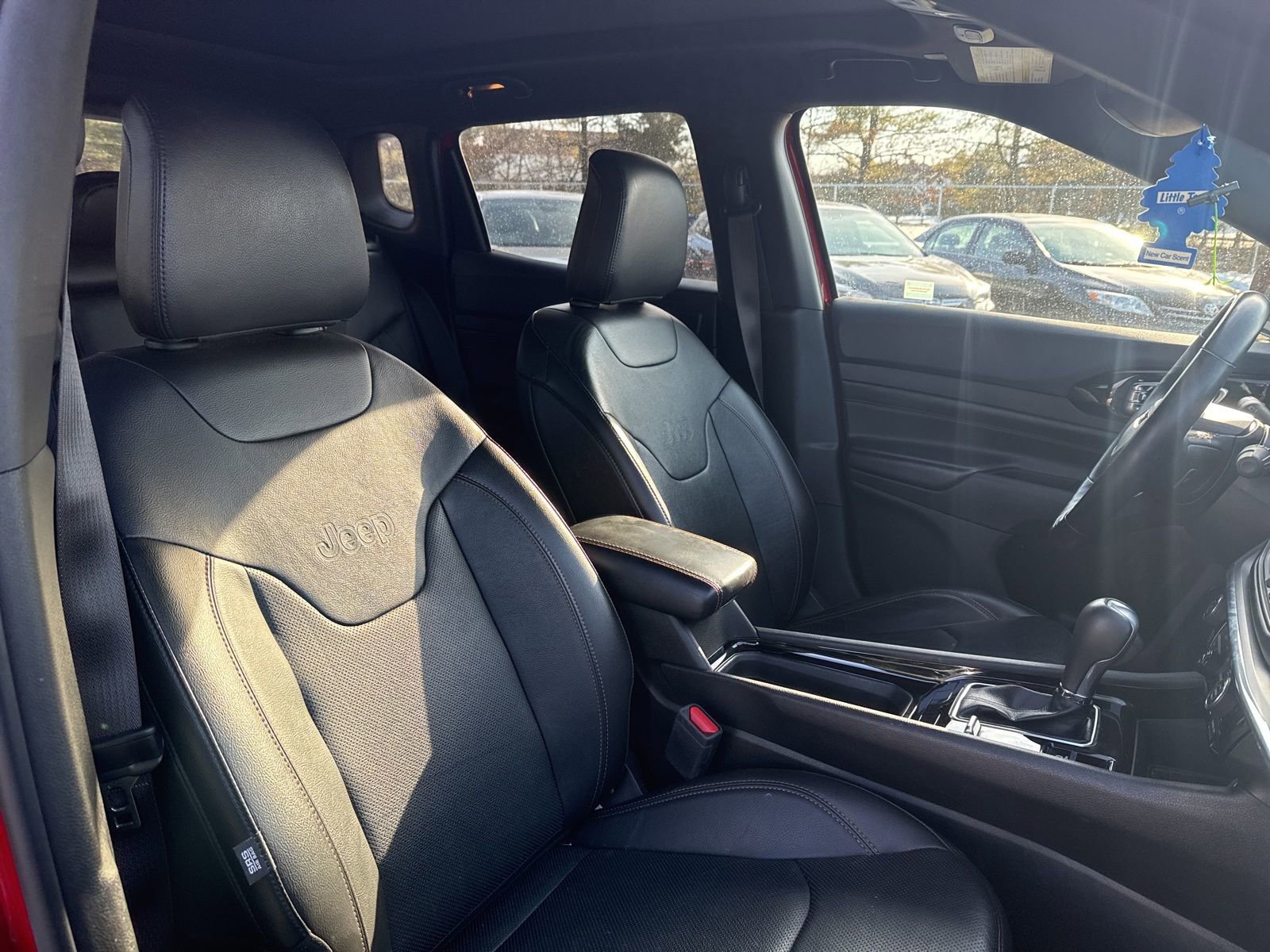 Thumbnail: 2022 Jeep Compass - 22