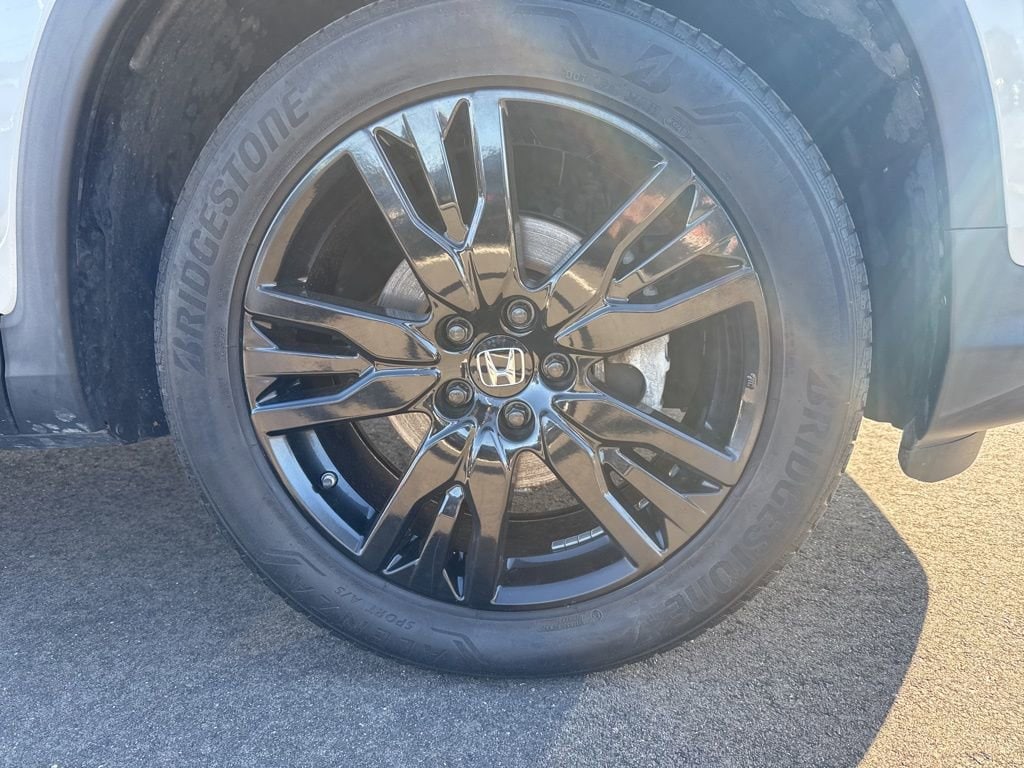 Thumbnail: 2021 Honda Pilot - 15