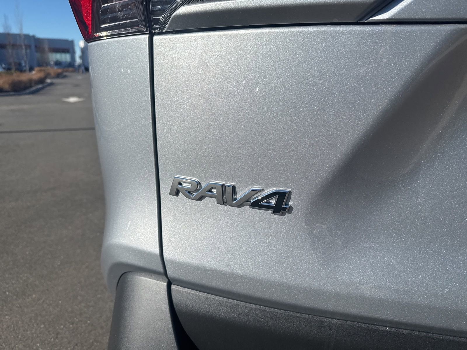 Thumbnail: 2025 Toyota RAV4 - 9