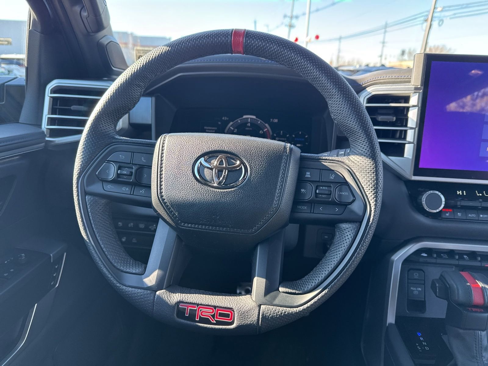 Thumbnail: 2025 Toyota Sequoia - 24