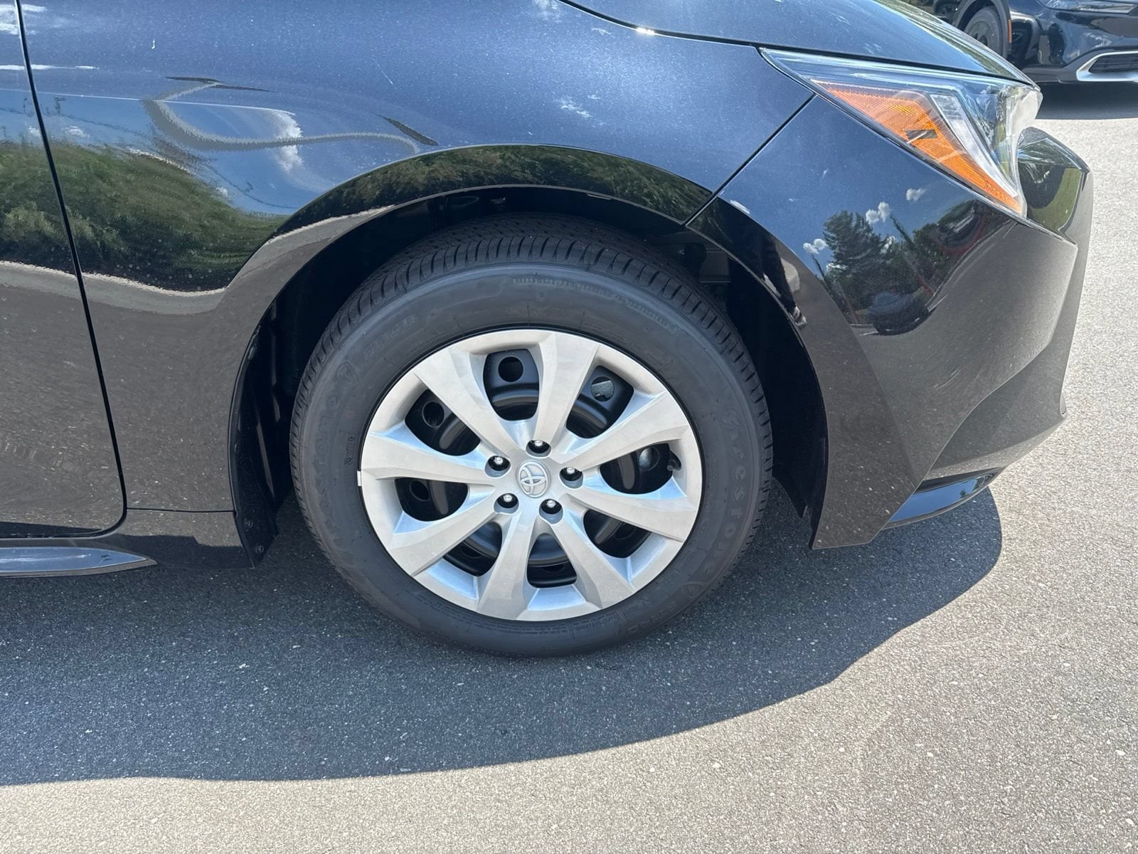Thumbnail: 2026 Toyota Corolla - 10