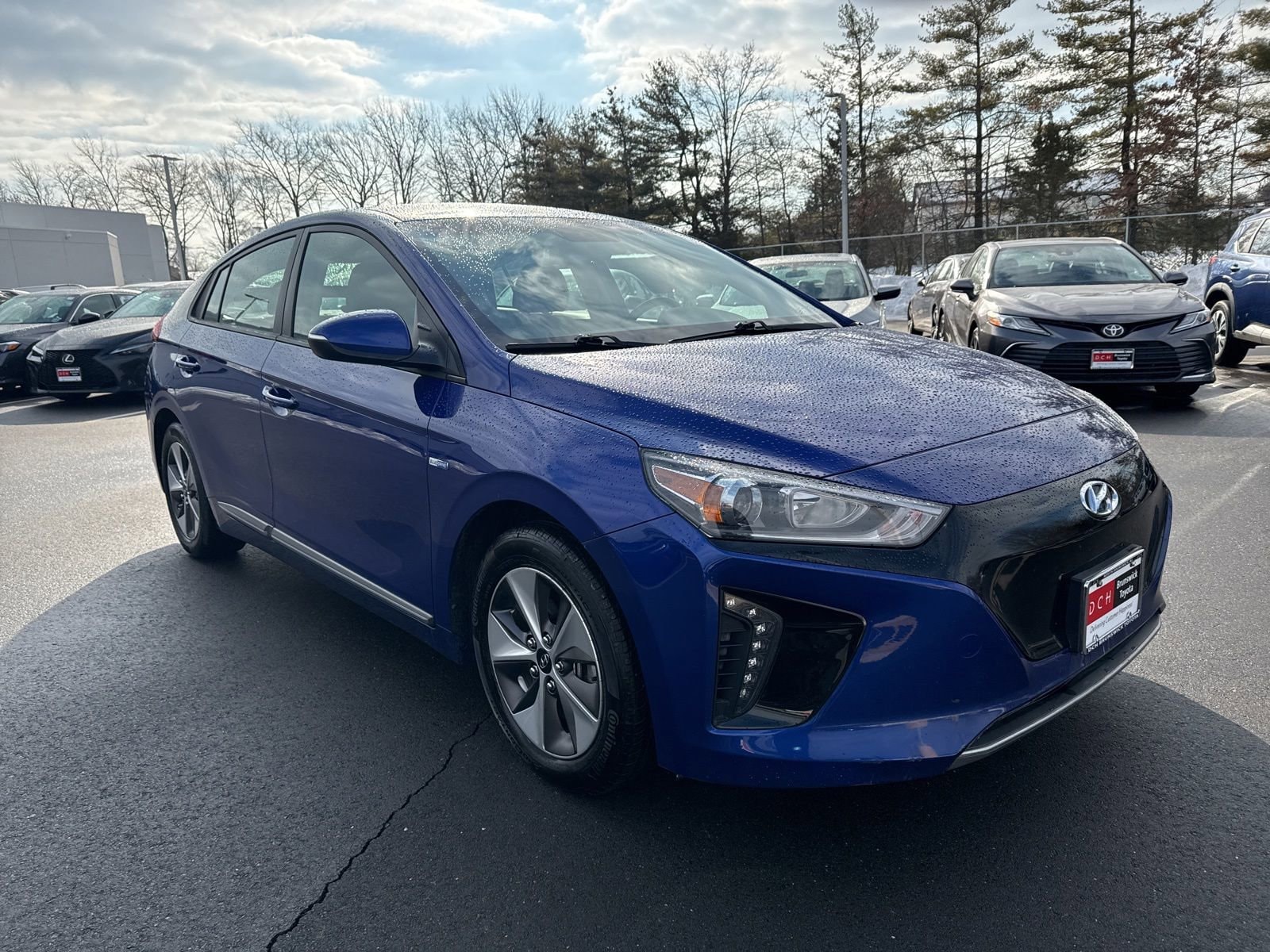 Thumbnail: 2019 Hyundai Ioniq - 3