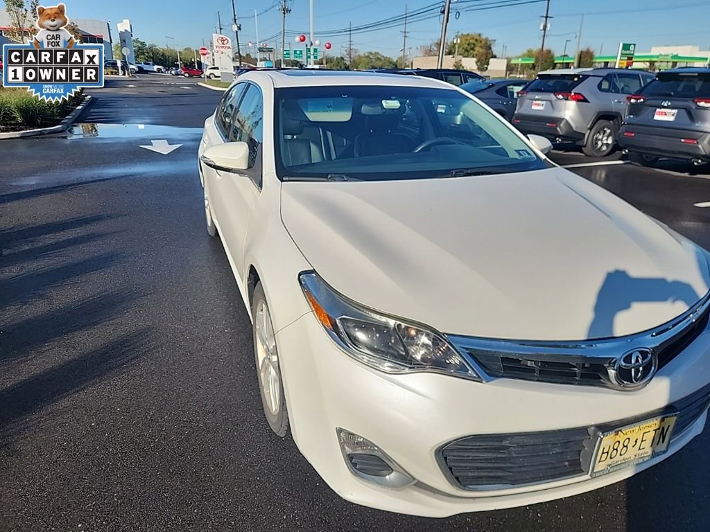 2014 Toyota Avalon XLE Premium photo 2