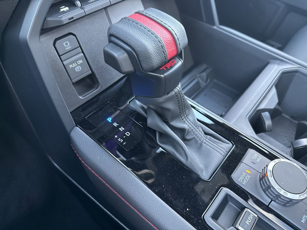 Thumbnail: 2025 Toyota Tundra - 25