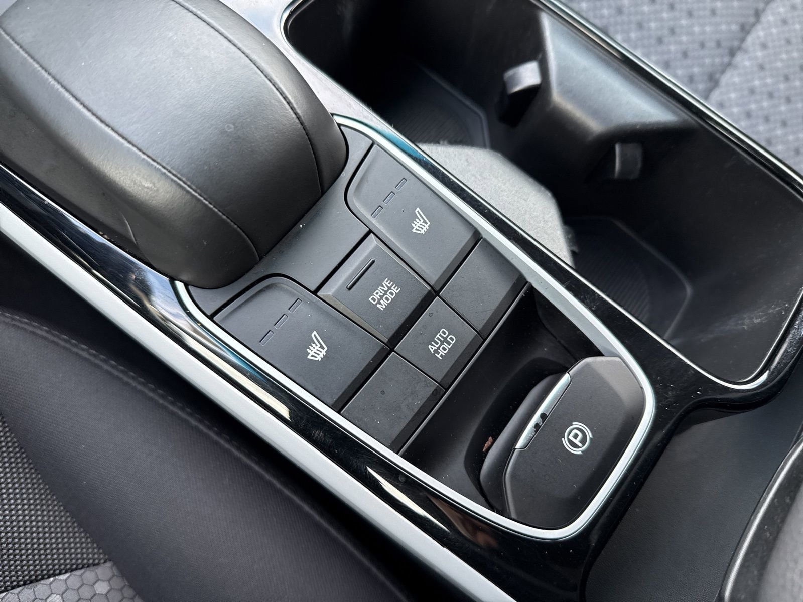 Thumbnail: 2019 Hyundai Ioniq - 30