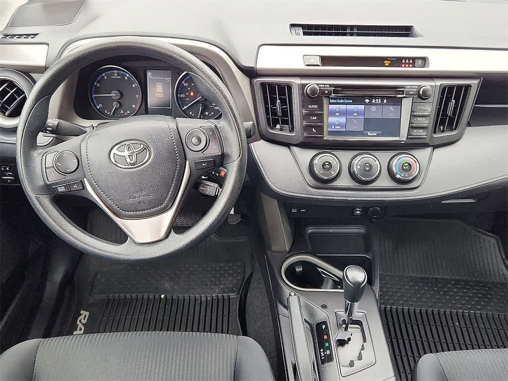 Thumbnail: 2017 Toyota RAV4 - 17