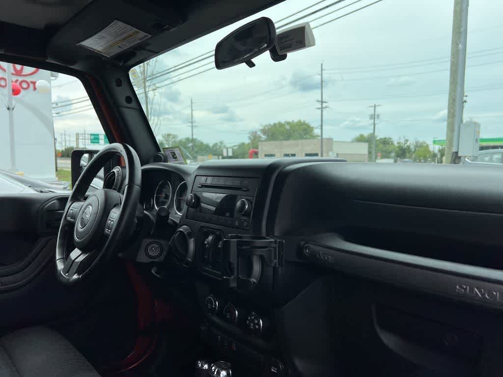 Thumbnail: 2011 Jeep Wrangler - 13