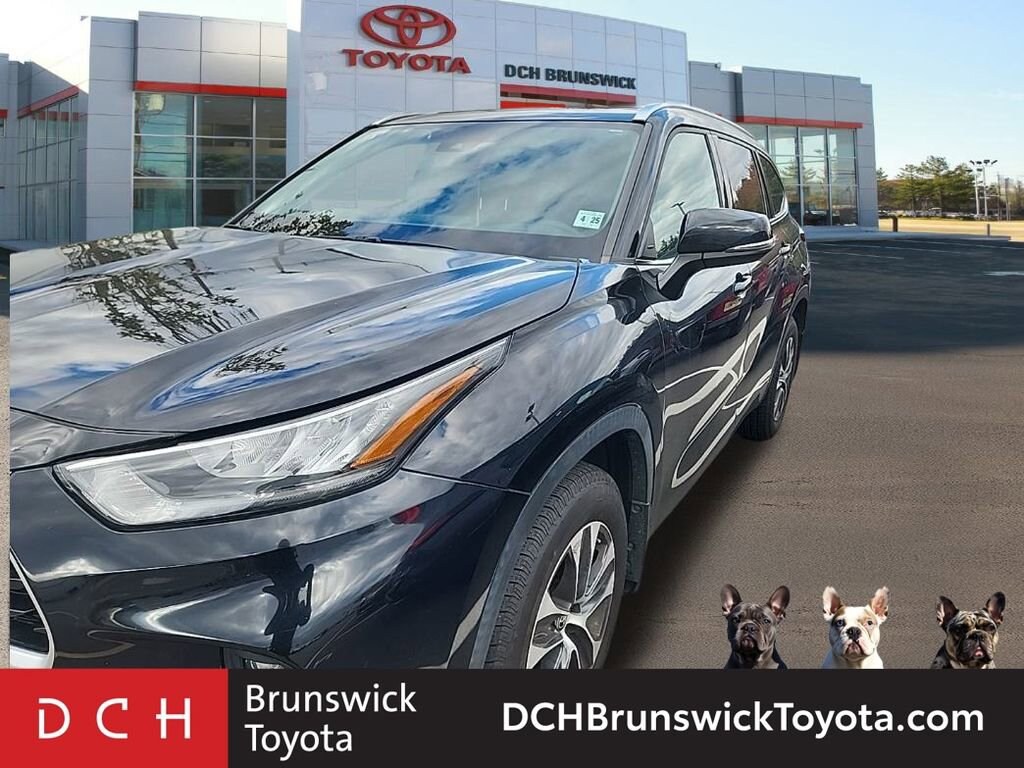 Used 2020 Toyota Highlander XLE SUV