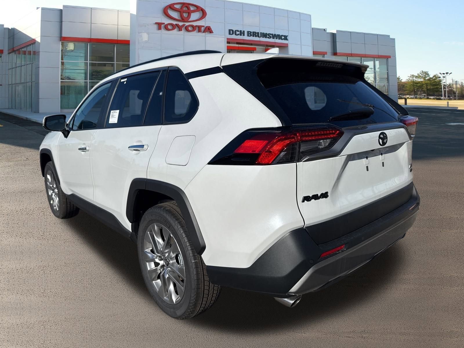 Thumbnail: 2025 Toyota RAV4 - 9