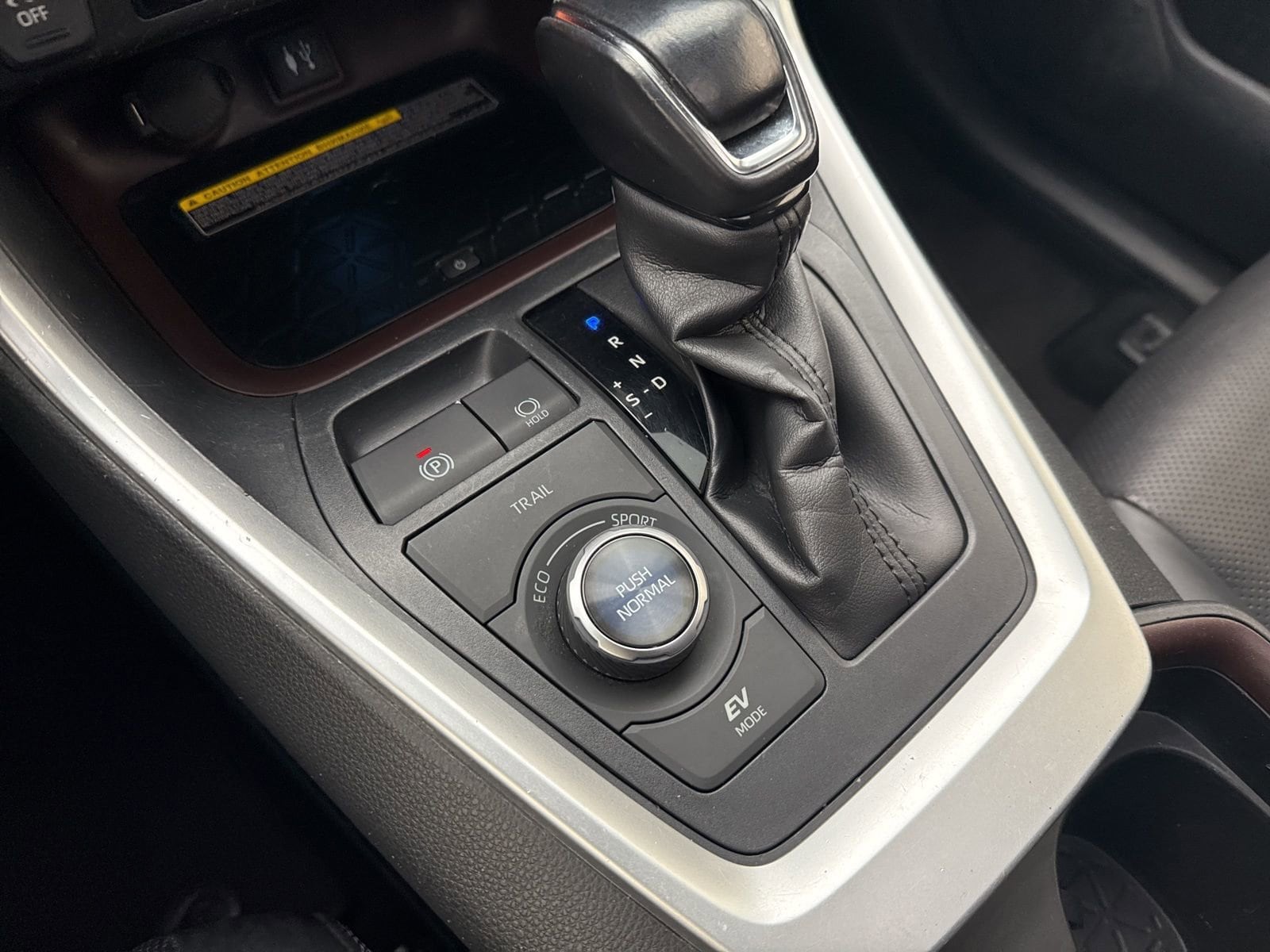 Thumbnail: 2019 Toyota RAV4 - 27