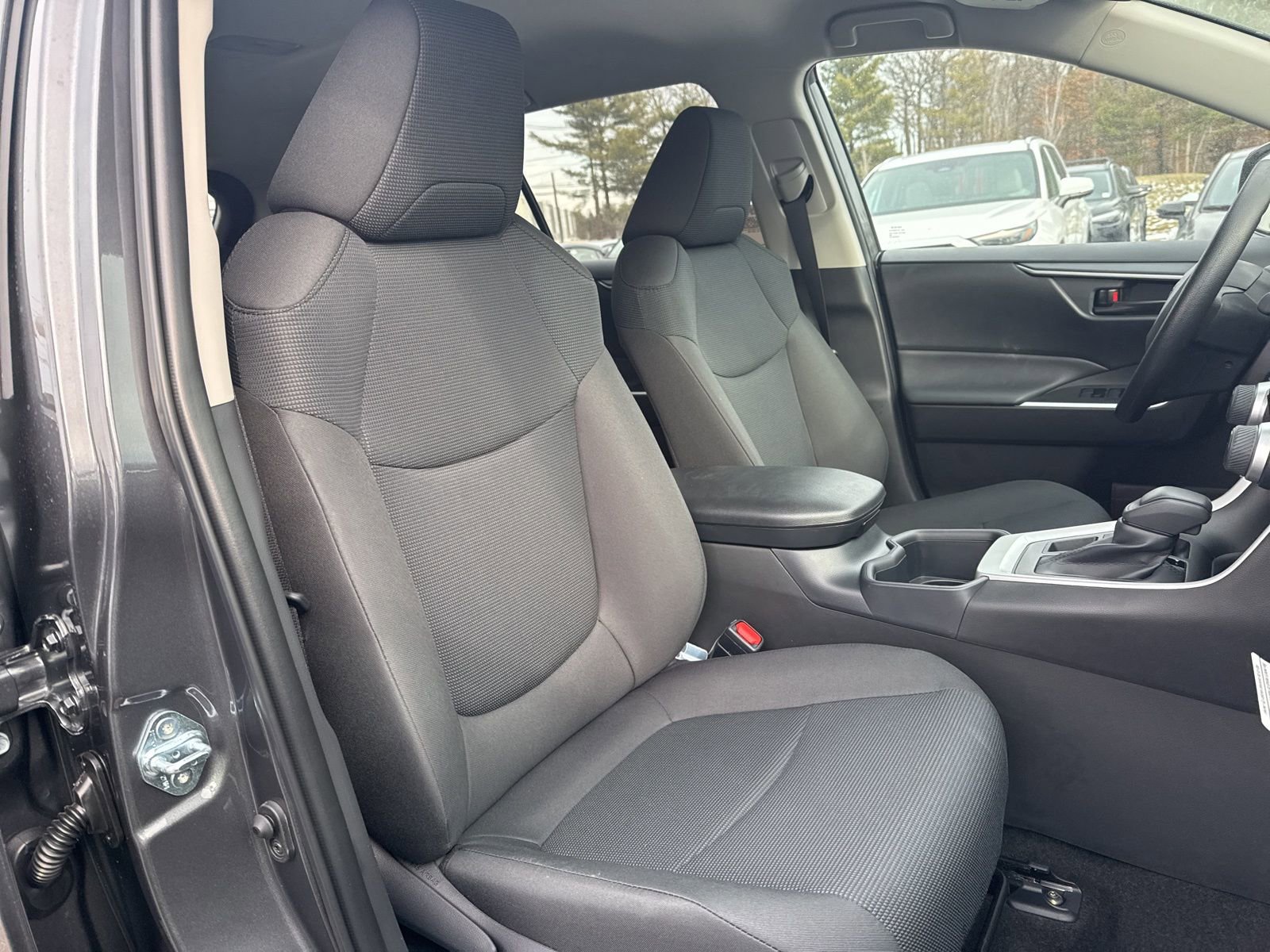 Thumbnail: 2025 Toyota RAV4 - 14