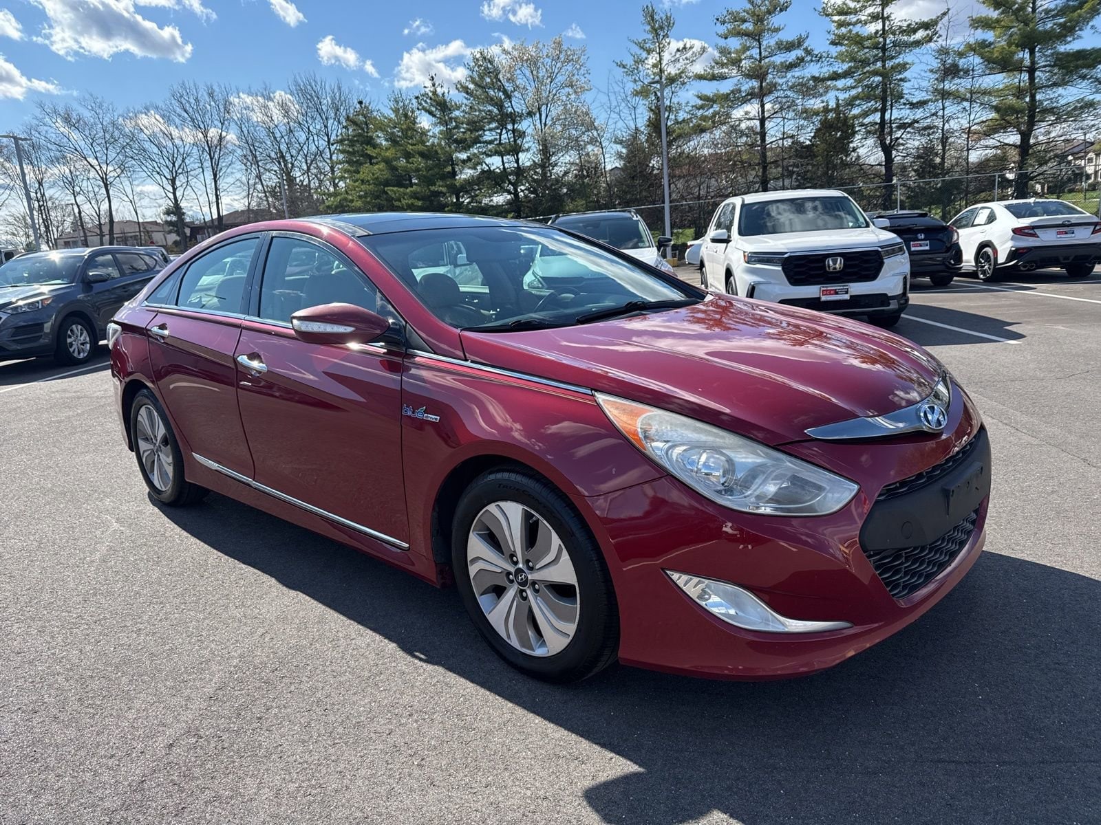 Thumbnail: 2015 Hyundai Sonata - 3