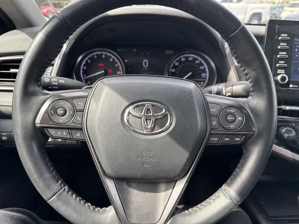 Thumbnail: 2023 Toyota Camry - 24