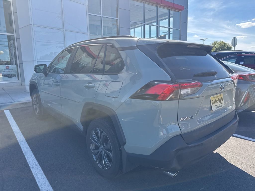 Thumbnail: 2022 Toyota RAV4 - 5