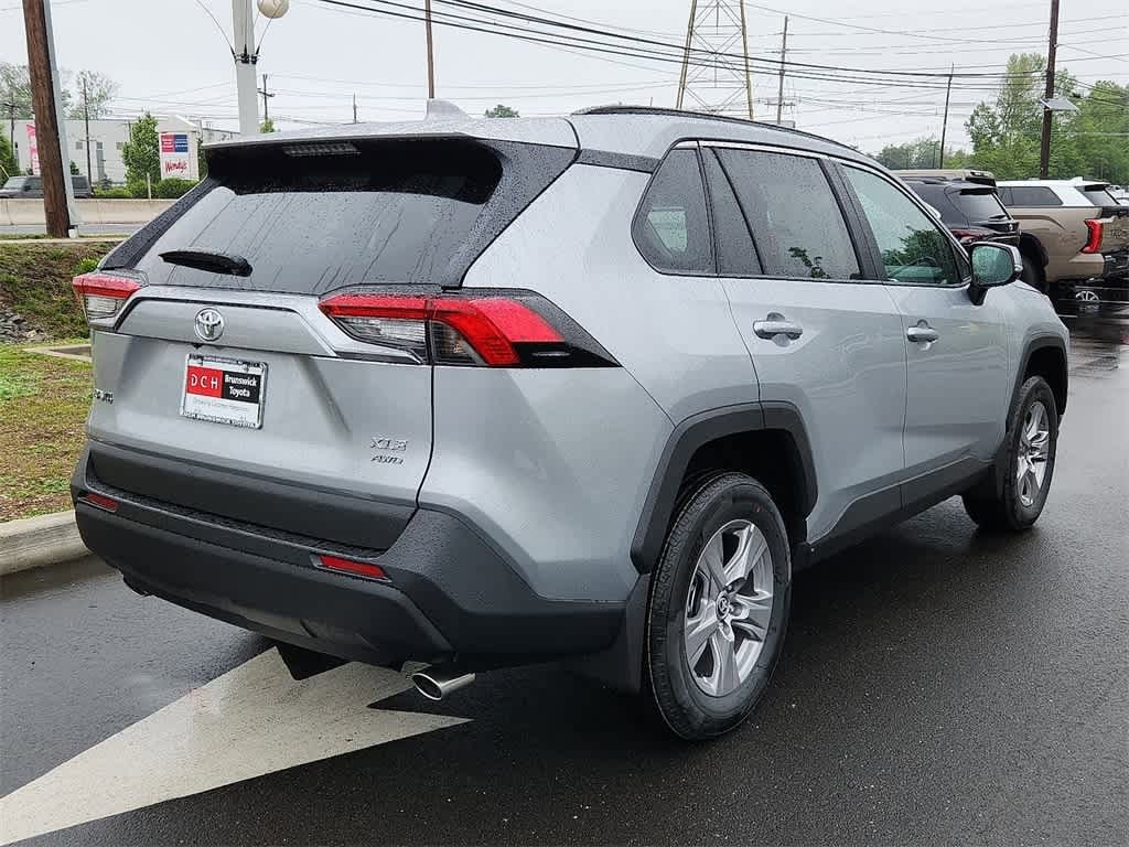 2025 Toyota RAV4 XLE 4